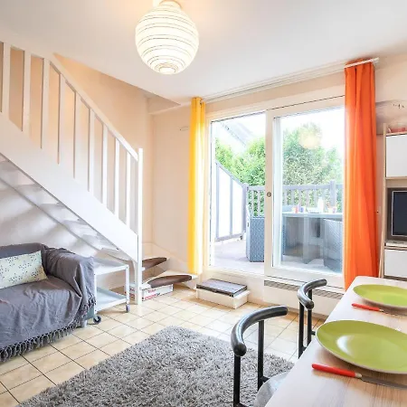 Апартаменты Les Christophines-3 By Interhome Кабур