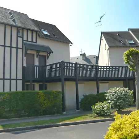 Апартаменты Les Christophines-3 By Interhome