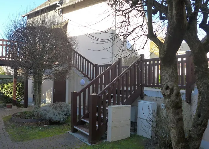 Les Christophines-3 By Interhome Lägenhet Cabourg