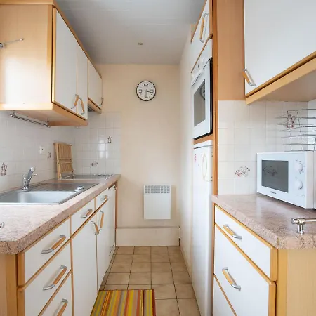 Appartamento Les Christophines-3 By Interhome Cabourg