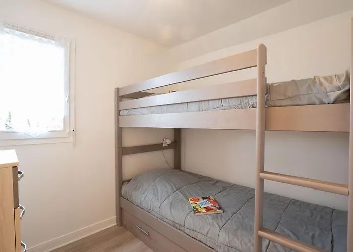 Appartement Les Christophines-3 By Interhome